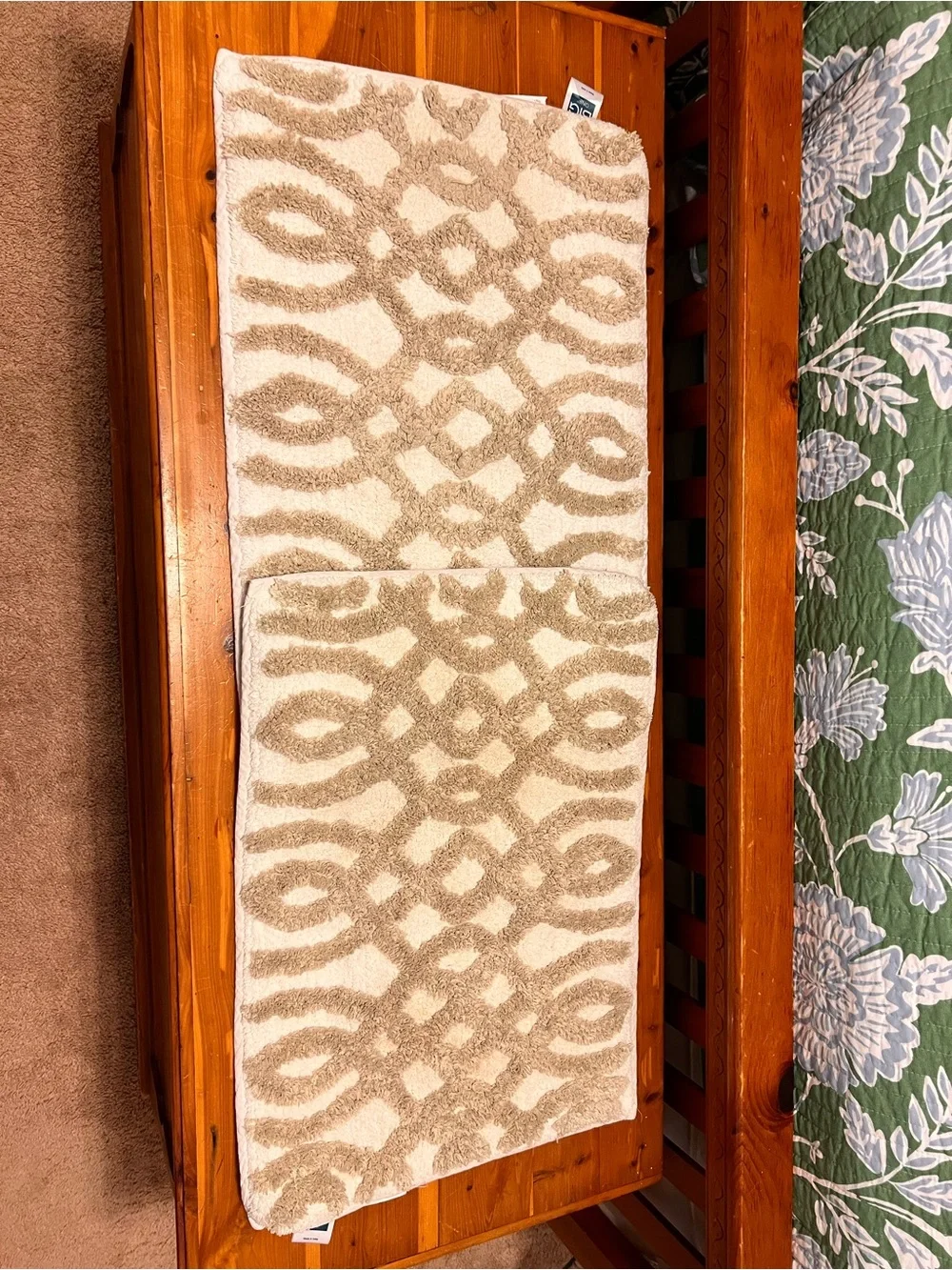 Kohls Neutral Beige and Cream Patterned Bath Rug Set